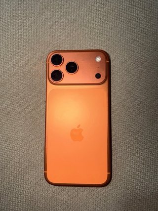iPhone 17 Pro Max Naranja