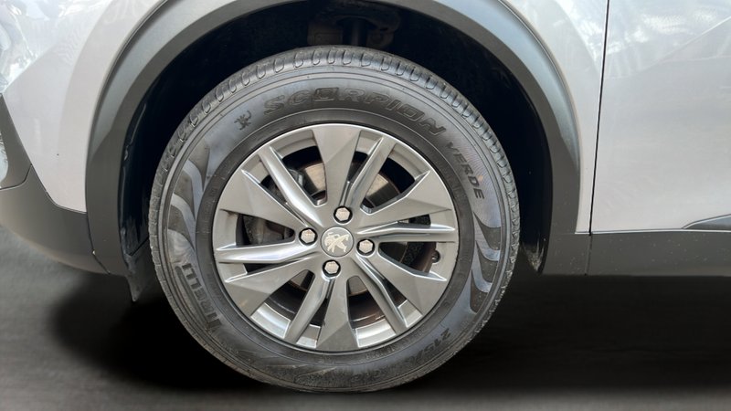 Peugeot 2008 2022, foto 21