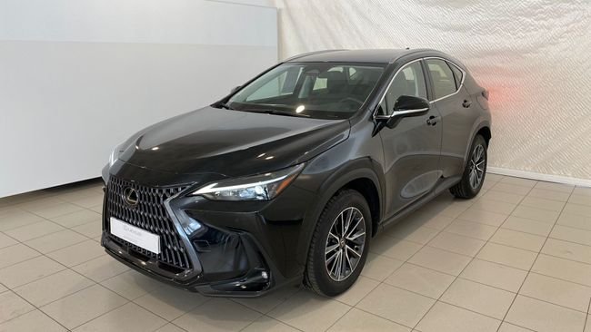 Lexus NX 2022