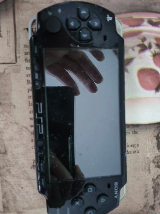 SONY PSP-2004 SLIM & LITE ORIGINAL
