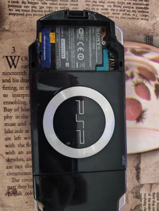 SONY PSP-2004 SLIM & LITE ORIGINAL