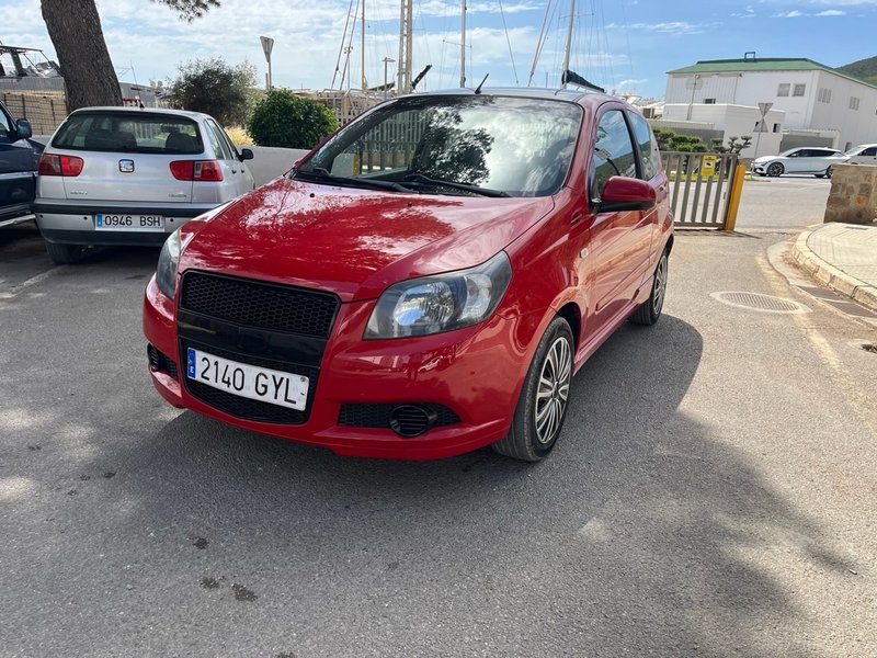 Chevrolet Aveo 2010 - foto 1