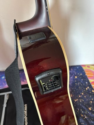 Chitarra Elettroacustica Yamaha FX703C