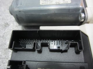 MOTOR ELEVALUNAS DELANTERO DERECHO SEAT LEON (1P1) 1P0837402 1628526
