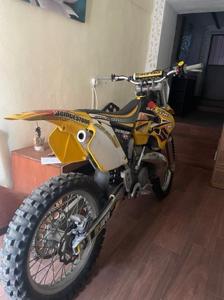 Suzuki 250cc 2t Motocross