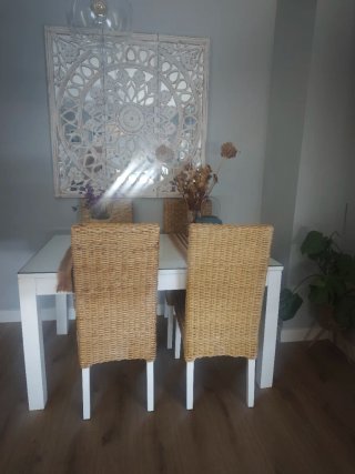 Mesa comedor y 4 sillas banak