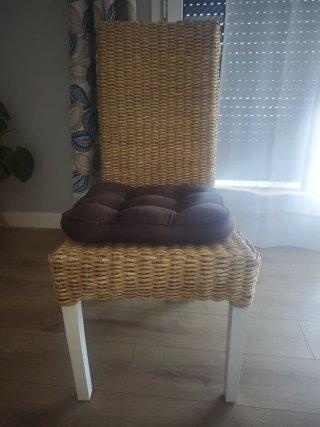 Mesa comedor y 4 sillas banak
