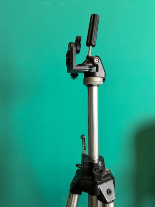Trípode Manfrotto 075 + Rótula 3 Ejes 141RC