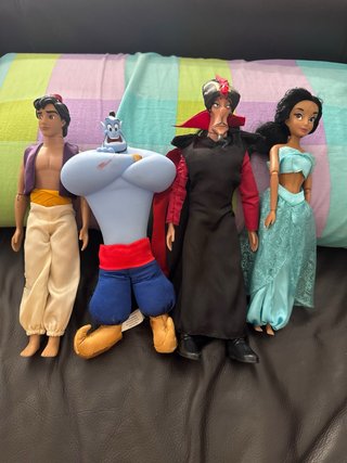 Muñecos Barbie: Aladdín, Jasmine, yafar y Genio