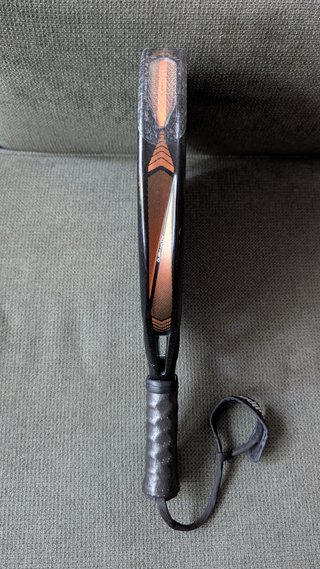 Pala Bullpadel Vertex 04 Hybrid 2025