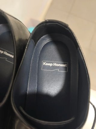 Zapatos de vestir Keep Honest negros