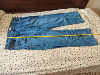 Pantalón vaquero Lefties Talla grande, mujer.