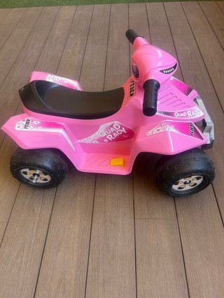 Moto Eléctrica Rosa Feber para Niña sin estrenar