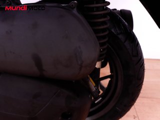 YAMAHA X-MAX 125