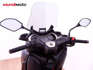 YAMAHA X-MAX 125