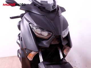 YAMAHA X-MAX 125