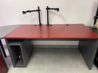Escritorio de oficina modular con cajonera