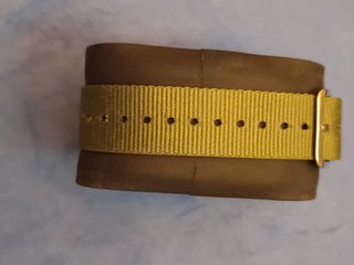 Reloj Miltech Cuarzo Correa NATO Verde