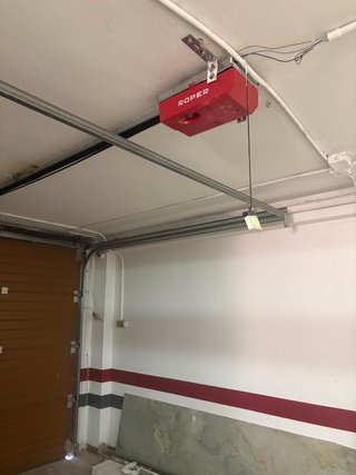 2 Puertas de garaje monitorizada
