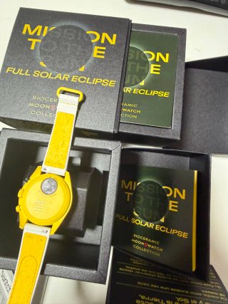 Reloj Swatch x Omega Mission to the Sun Eclipse