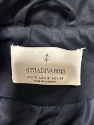 Stradivarius Gabardina Negra Mujer