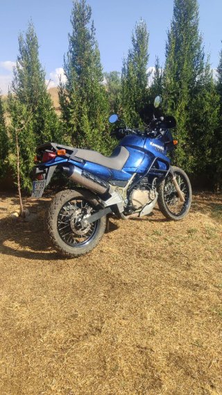 Kawasaki KLE 500 Azul