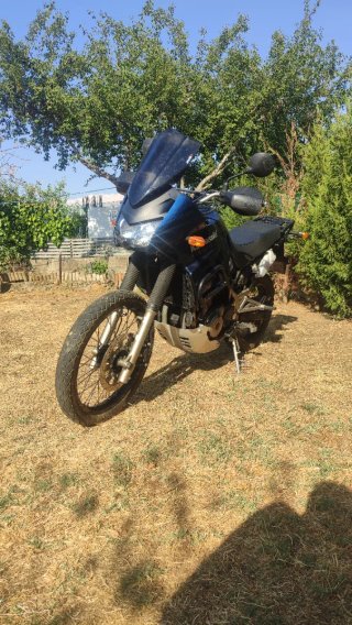 Kawasaki KLE 500 Azul