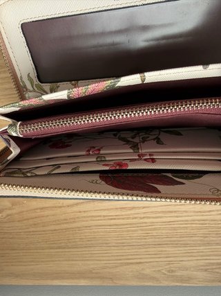 Monedero Parfois floral 12 tarjetas