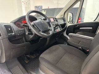 Peugeot Boxer 2023 L3H2