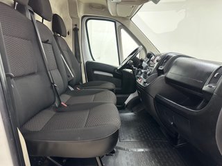 Peugeot Boxer 2023 L3H2
