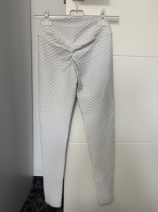 Conjunto deportivo: top y leggings
