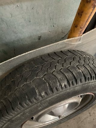 Llantas 13 Michelin Renault 4 (2 unidades)
