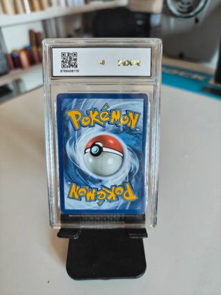 Carta Pokémon Yveltal  2021 Gradeada