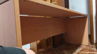 Mesa de escritorio de madera color beige/marrón