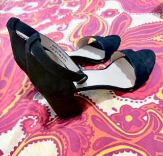 Sandalias de tacón negras