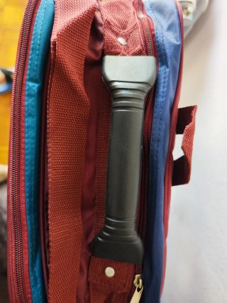 Mochila Escolar Azul e Bordô