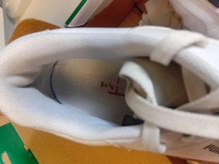 Zapatillas Puma Blancas y Rosas