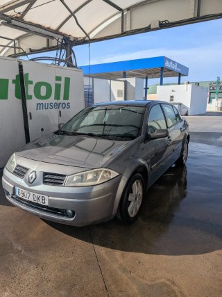 Renault Megane Sedan  2005