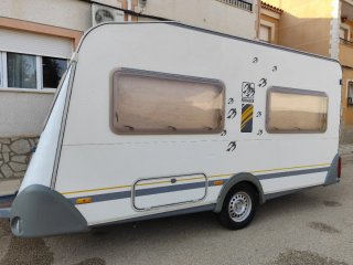 Caravana Knaus Sudwind 400 TS