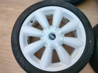4 Llantas 18' MINI