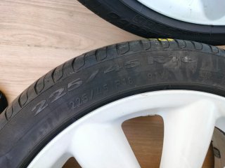 4 Llantas 18' MINI