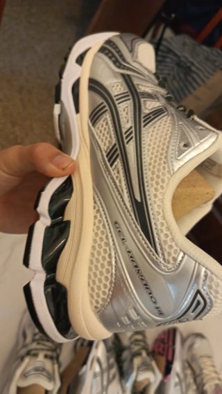 Asics Gel Kayano 14 Plata/Blanco