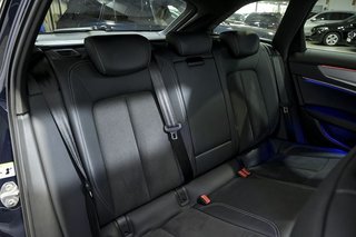 Audi A6   Avant Sport 55 TFSI 250kW quatul. S tr.
