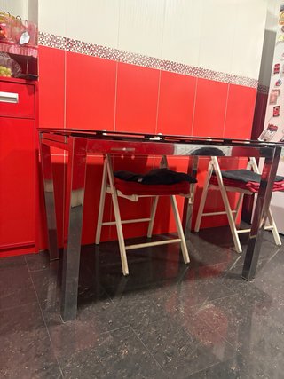 Mesa de cocina cristal y metal