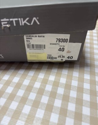 Sandalias Etika Rafia Doradas Talla 40