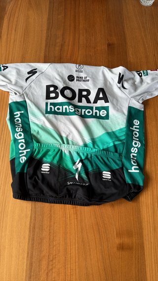 Maillot y culotte infantil BORA - Hansgrohe