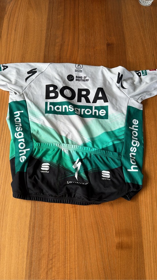 Maillot y culotte infantil BORA - Hansgrohe