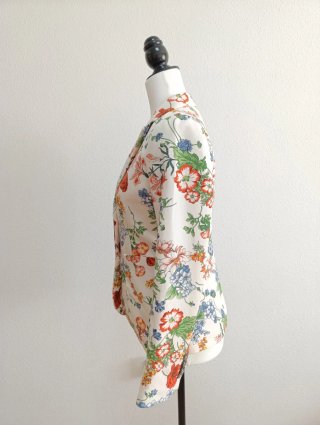 Chaqueta floral Zara