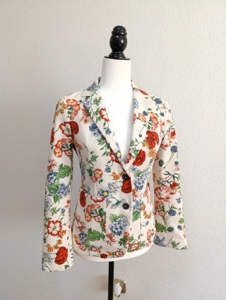Chaqueta floral Zara