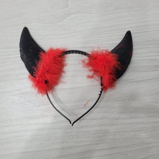 Disfraz Diablesa: Capa Roja y Cuernos
